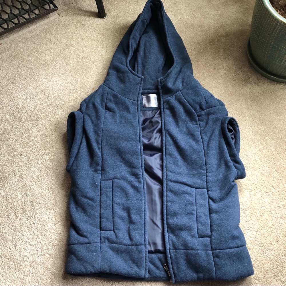 3/$12 JNBY Hooded Navy Blue Vest